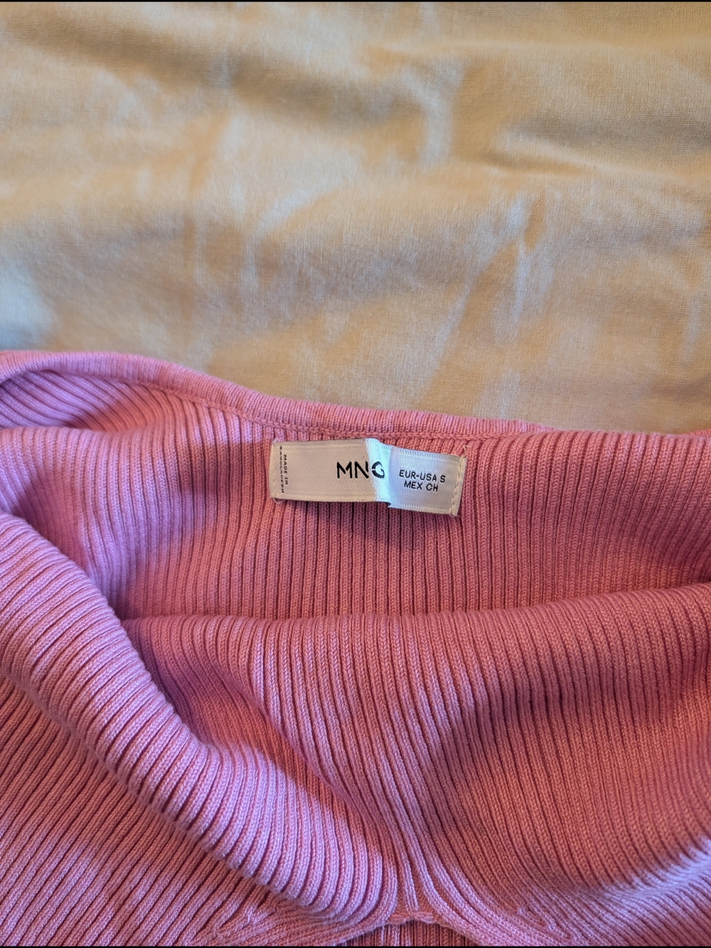 Mango Ribbed V-Neck Tank Top - Picture 2 of 2